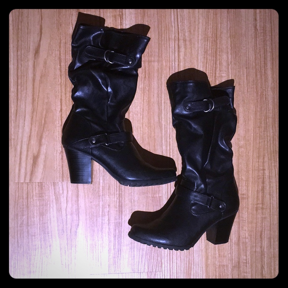 Excellent condition boots